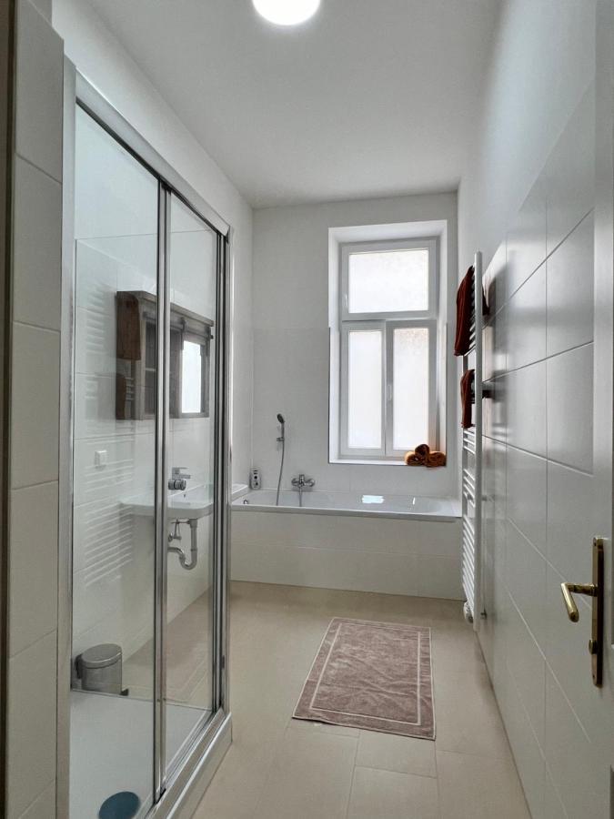 New Exclusive 100m2, Location! * Vienne